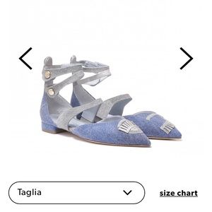 Chiara Ferragni flat leather shoes